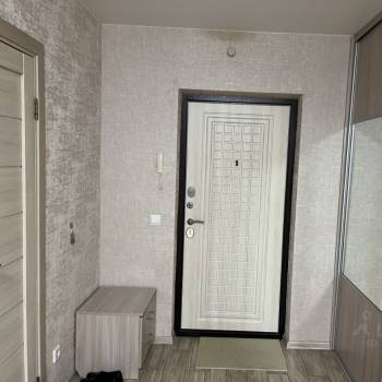 Продается 1-комнатная квартира, 43 м²
