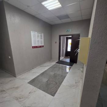Продается 1-комнатная квартира, 39 м²