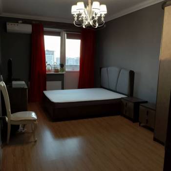 Сдается 2-х комнатная квартира, 70 м²