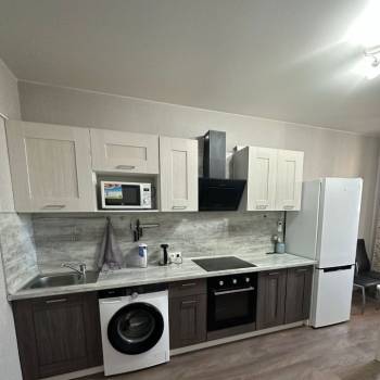 Сдается Многокомнатная квартира, 78,4 м²