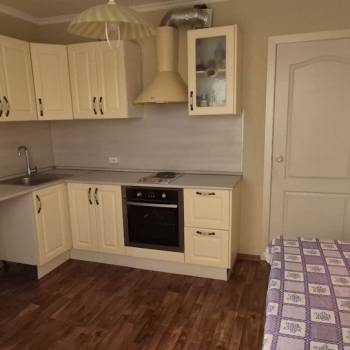 Продается 1-комнатная квартира, 37,4 м²