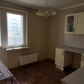 Продается 1-комнатная квартира, 37,4 м²