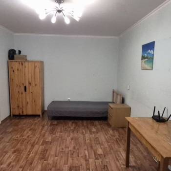 Продается 1-комнатная квартира, 37,4 м²