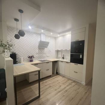 Продается 3-х комнатная квартира, 62,7 м²