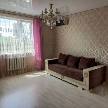 Продается 1-комнатная квартира, 38 м²