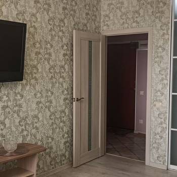 Сдается 1-комнатная квартира, 36 м²