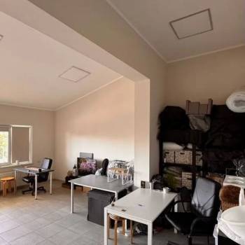 Продается Нежилое помещение, 230 м²