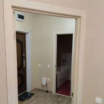 Продается 1-комнатная квартира, 38 м²