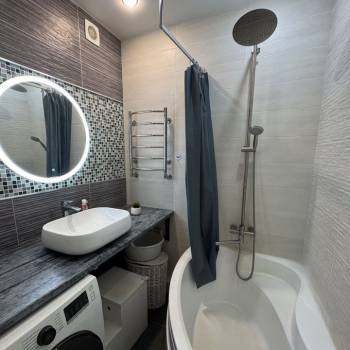 Продается 2-х комнатная квартира, 65,3 м²