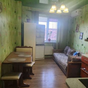 Сдается 1-комнатная квартира, 43 м²