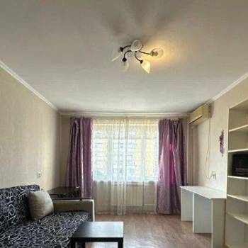 Сдается 2-х комнатная квартира, 65 м²