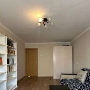 Сдается 2-х комнатная квартира, 65 м²