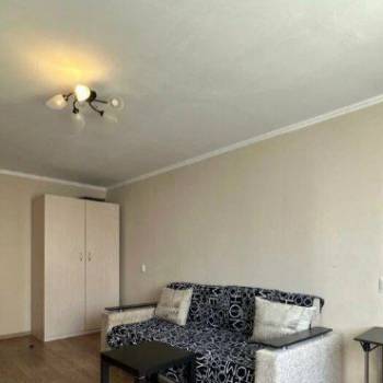 Сдается 2-х комнатная квартира, 65 м²