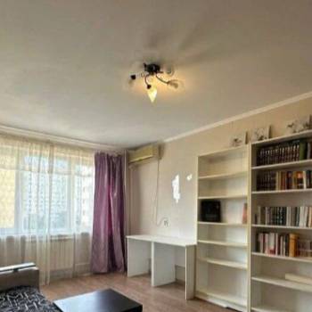 Сдается 2-х комнатная квартира, 65 м²
