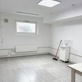 Сдается Нежилое помещение, 40 м²