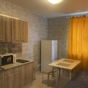 Сдается 1-комнатная квартира, 32 м²