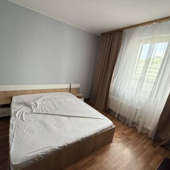 Сдается 1-комнатная квартира, 38 м²