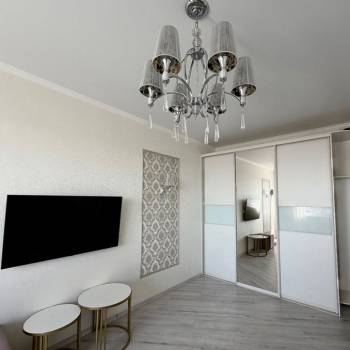Сдается 1-комнатная квартира, 59 м²
