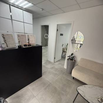 Сдается Торговое помещение, 67 м²