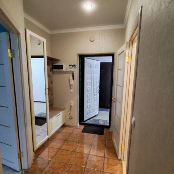 Сдается 1-комнатная квартира, 38 м²
