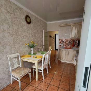 Сдается 1-комнатная квартира, 38 м²