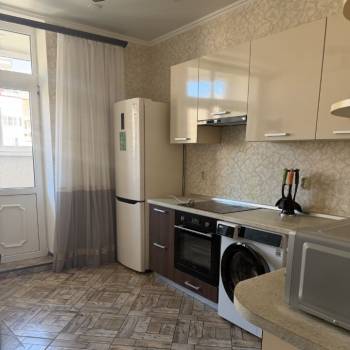 Сдается 1-комнатная квартира, 35 м²