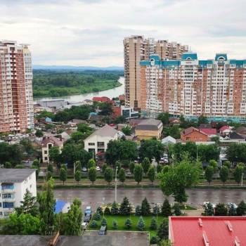 Сдается 1-комнатная квартира, 51 м²
