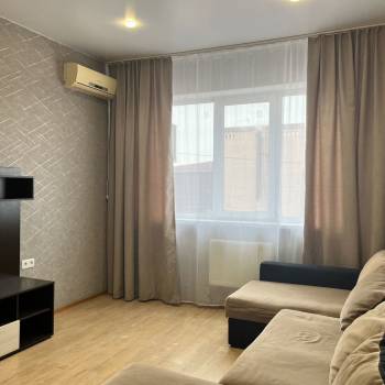 Сдается 2-х комнатная квартира, 60,8 м²