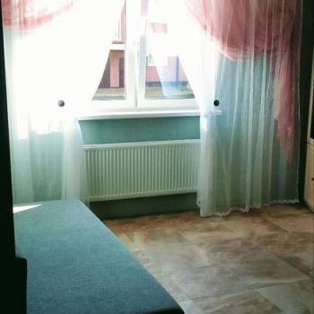 Продается 1-комнатная квартира, 48 м²