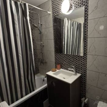 Сдается 1-комнатная квартира, 37 м²
