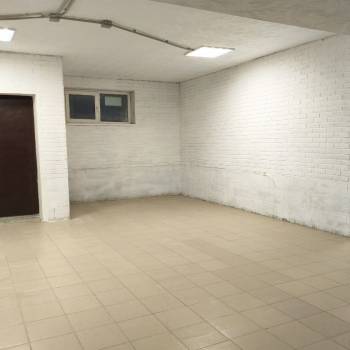 Сдается Нежилое помещение, 140 м²
