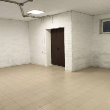 Сдается Нежилое помещение, 140 м²