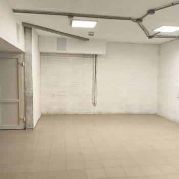 Сдается Нежилое помещение, 140 м²