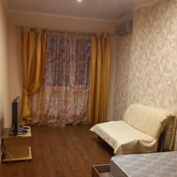 Продается 1-комнатная квартира, 40,7 м²