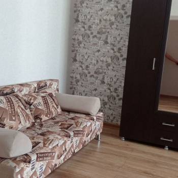 Продается 1-комнатная квартира, 37,5 м²
