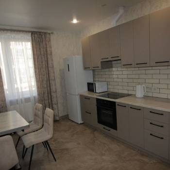 Сдается 1-комнатная квартира, 41,7 м²
