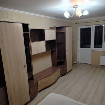 Сдается 1-комнатная квартира, 38 м²