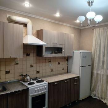 Сдается 1-комнатная квартира, 38 м²