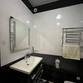 Сдается Многокомнатная квартира, 112 м²