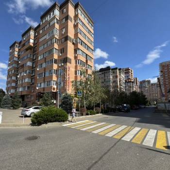 Продается 1-комнатная квартира, 42,6 м²