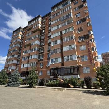 Продается 1-комнатная квартира, 42,6 м²