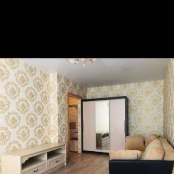 Сдается 1-комнатная квартира, 41 м²