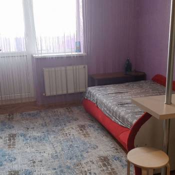 Сдается 1-комнатная квартира, 35 м²