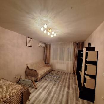 Сдается 1-комнатная квартира, 37,6 м²