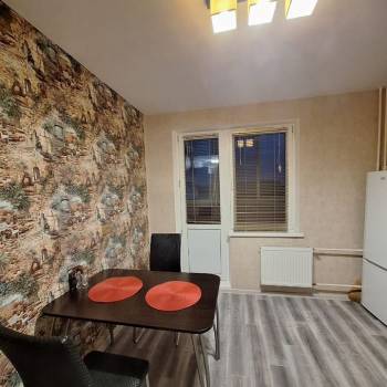 Сдается 1-комнатная квартира, 37,6 м²