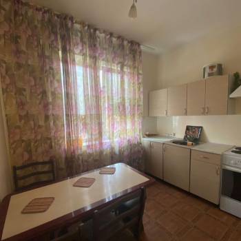 Сдается 1-комнатная квартира, 36 м²