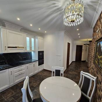 Сдается 1-комнатная квартира, 50 м²