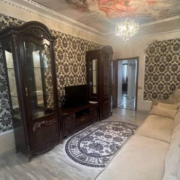 Сдается 2-х комнатная квартира, 70 м²