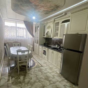 Сдается 2-х комнатная квартира, 70 м²