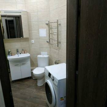 Сдается 1-комнатная квартира, 43 м²